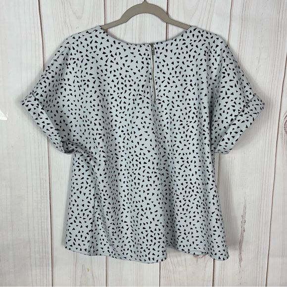 Melloday Knit Boxy Top - Picture 5 of 6